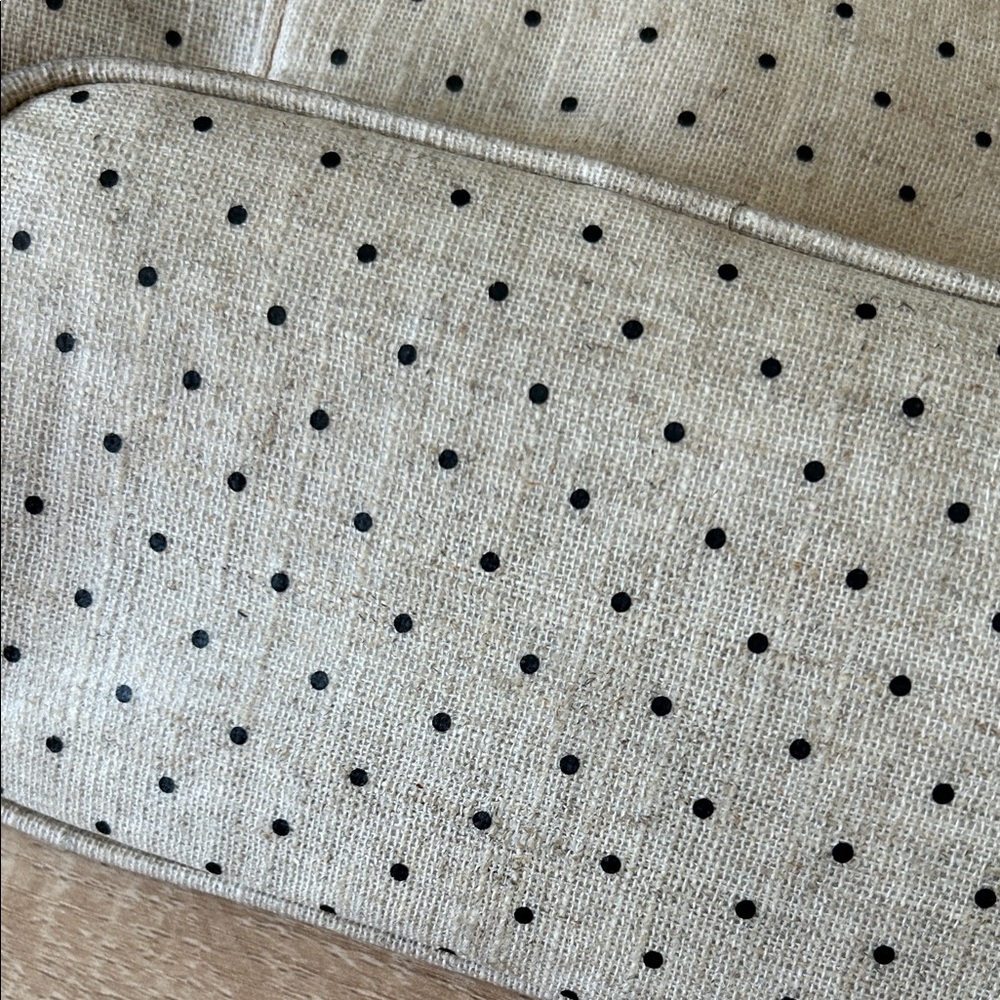Polka Dot Tan Pouch - Picture 5 of 8